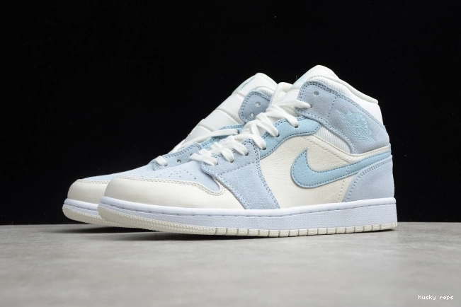 Rep Husky Mixed DA4666-100 Blue Textures 1 Mid Jordan Air 0820